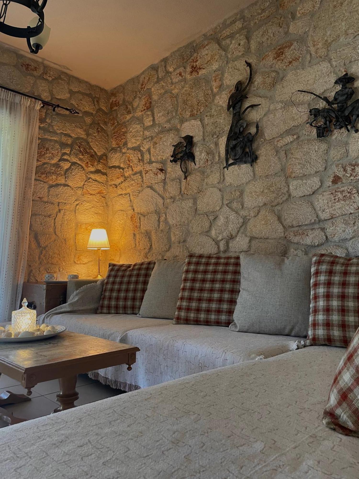 Siviri Traditional Stone House Bagian luar foto